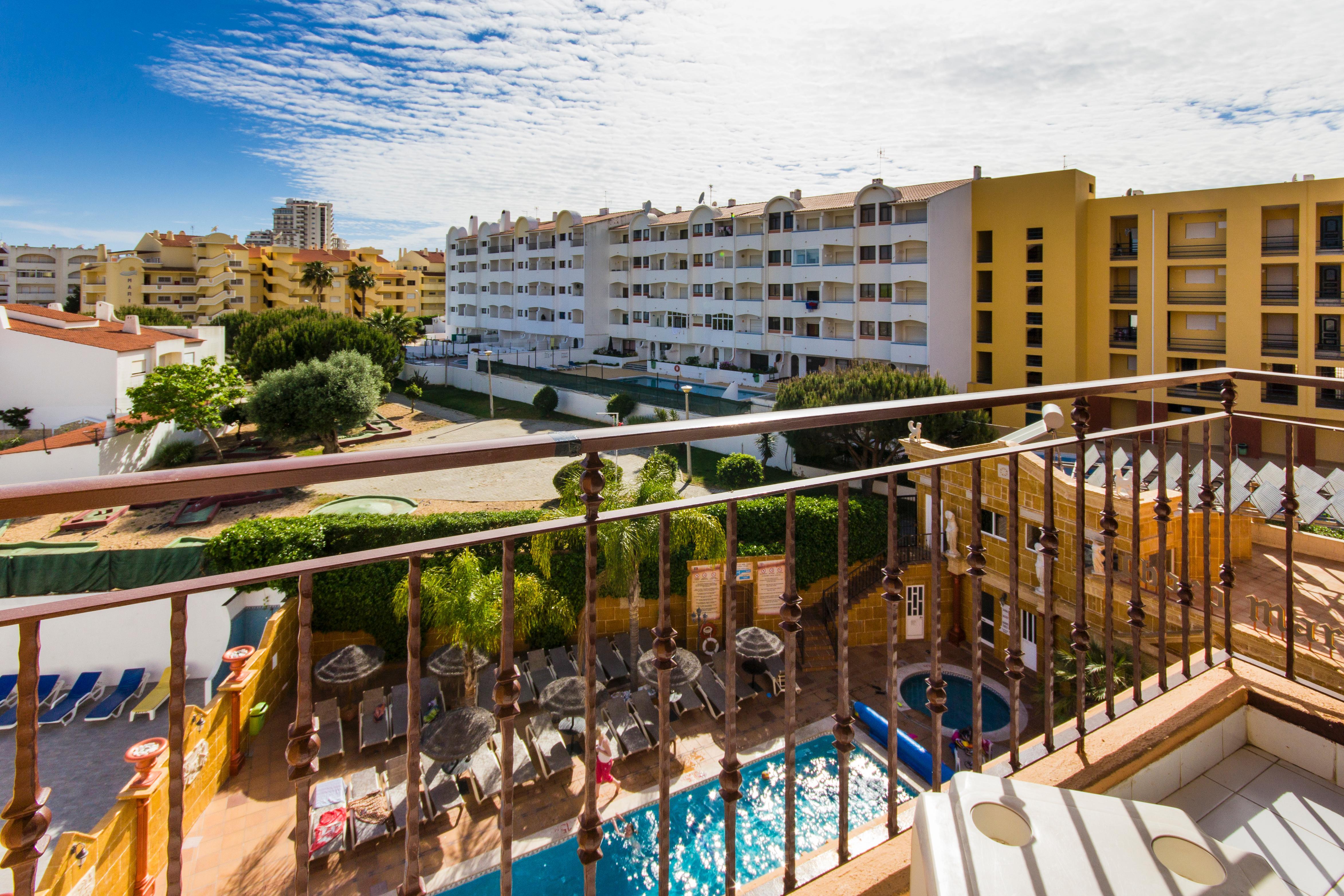 Choromar Resort